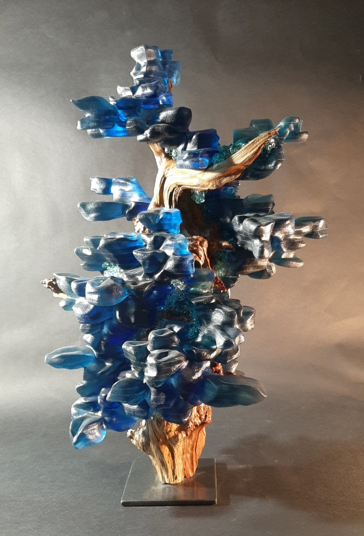 Sculpture végétale bleue foncée n°18