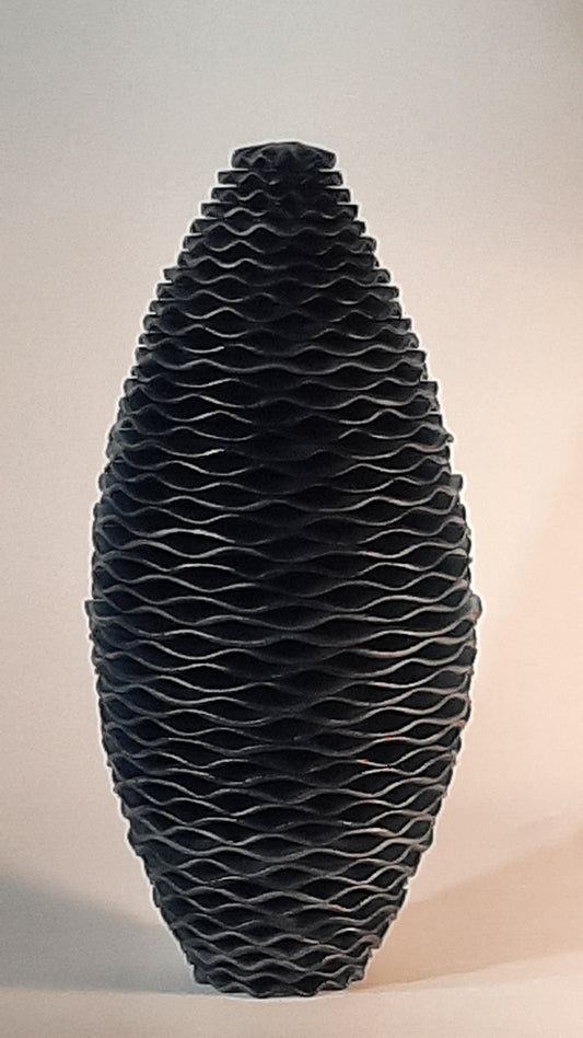 Sculpture ovoide bleue foncée